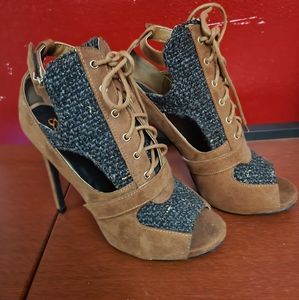 Scene 5 inch Size 8 Brown with Black w Gold Flakes Heels from JustFab